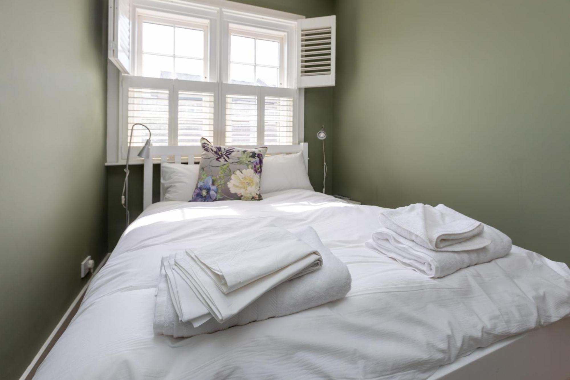 Beautiful & Cosy 2bd House - Southwark